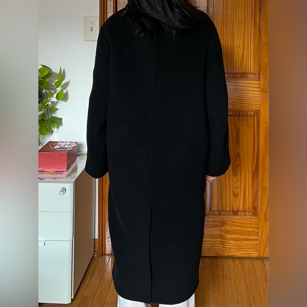 COS Women’s Oversized Double-breasted Wool Long Coat in Black - Picture 10 of 11